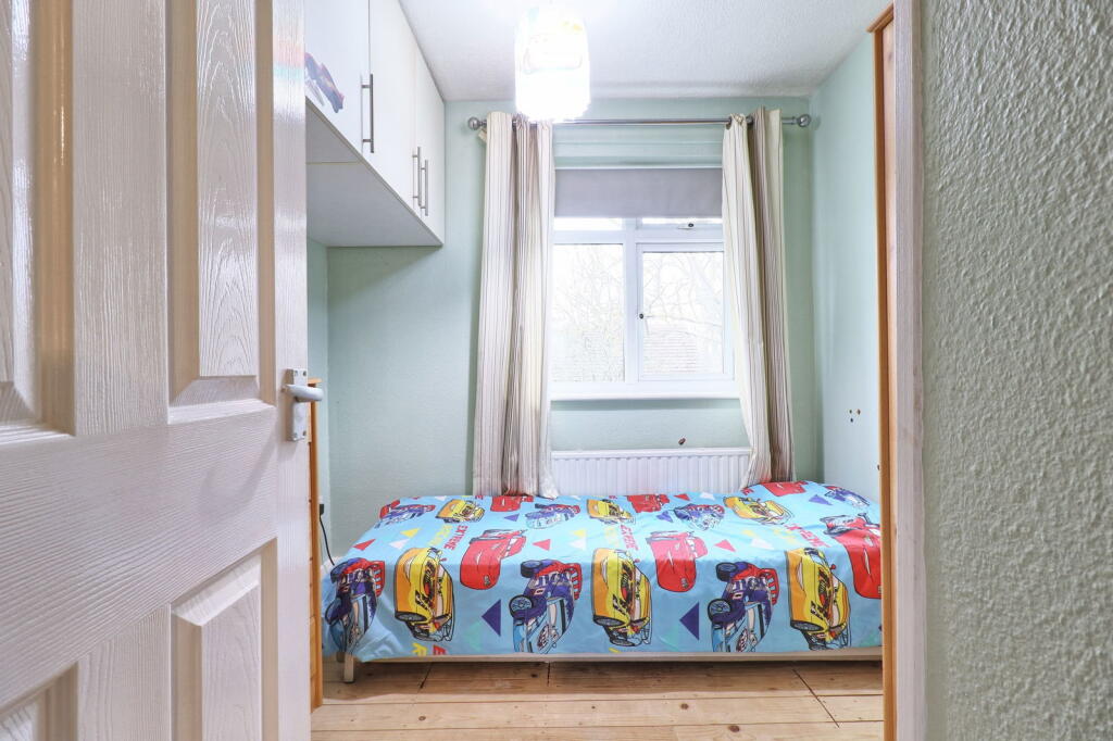 Additional property image - Medway, Burnham-on-crouch, CM0 8TL