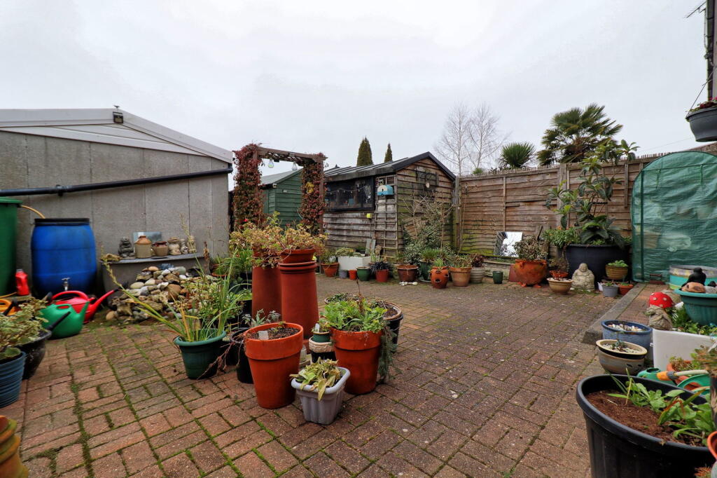Additional property image - Medway, Burnham-on-crouch, CM0 8TL