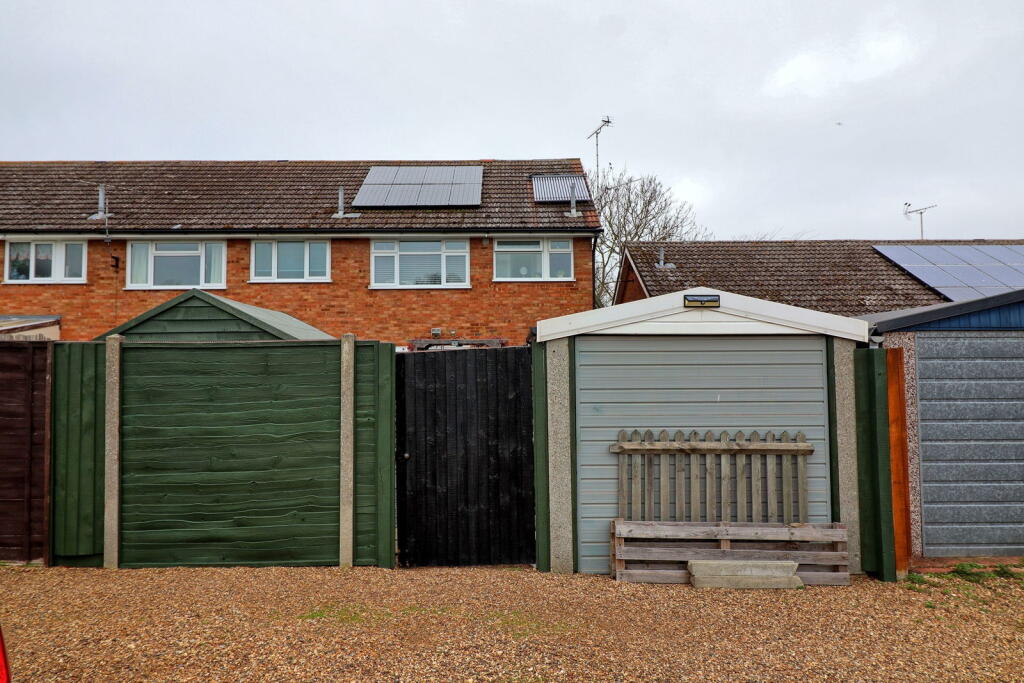 Additional property image - Medway, Burnham-on-crouch, CM0 8TL