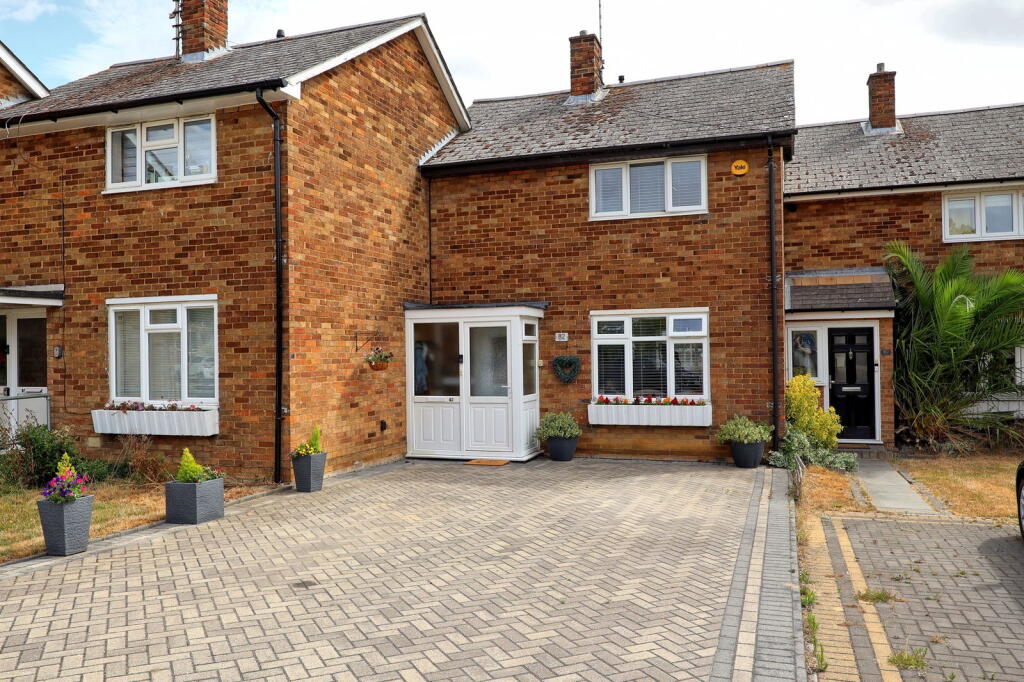 Main image of property: Ingaway,Basildon,SS16 5QJ