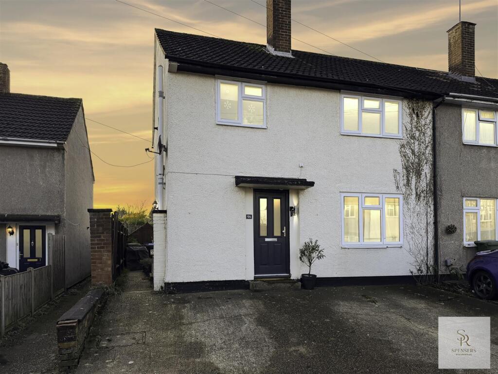 Main image of property: Lucks Hill, Hemel Hempstead, HP1