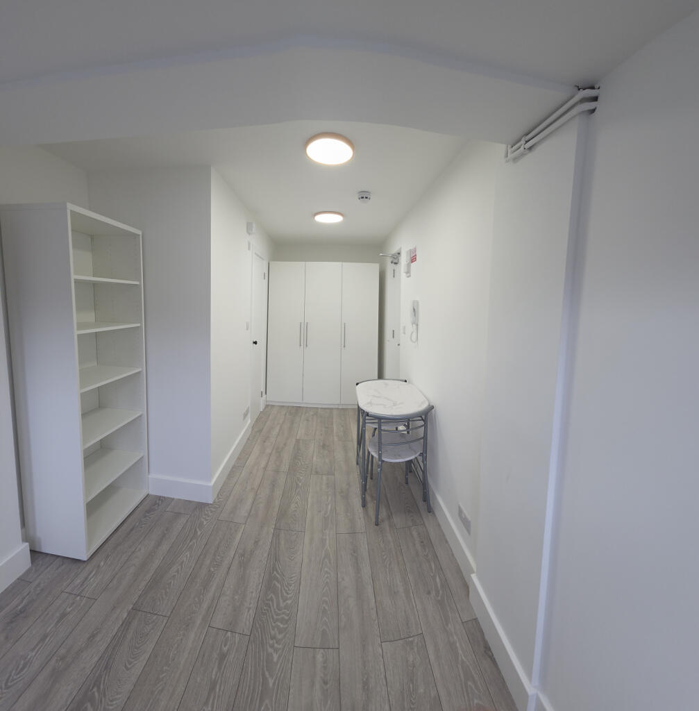 Main image of property: Greenford, UB6