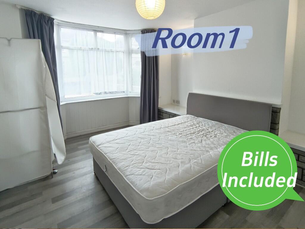 Main image of property: Mackie Grove, BS34