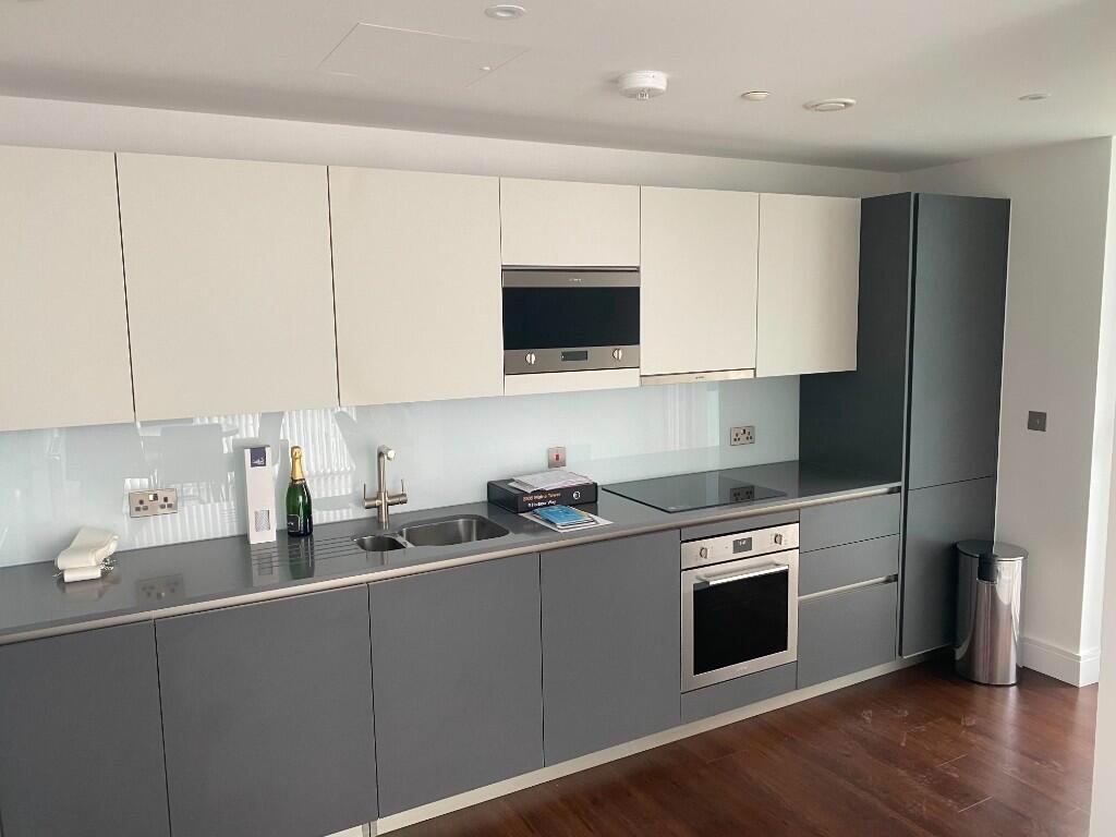 Main image of property: Harbour Way, London, E14