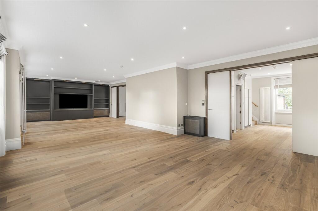 Main image of property: Egerton Gardens, London, SW3
