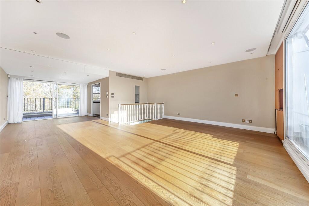 Main image of property: 85 Cornwall Gardens, London, SW7