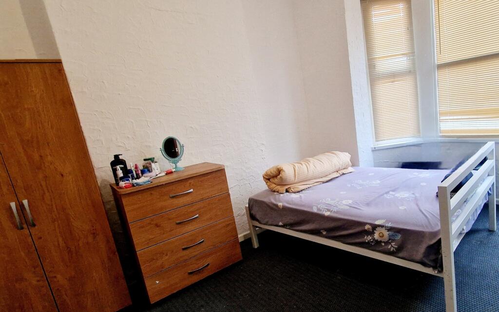 Additional property image - Llantrisant Street