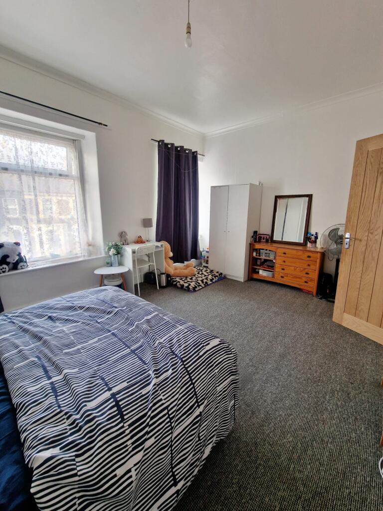 Additional property image - Beauchamp Street