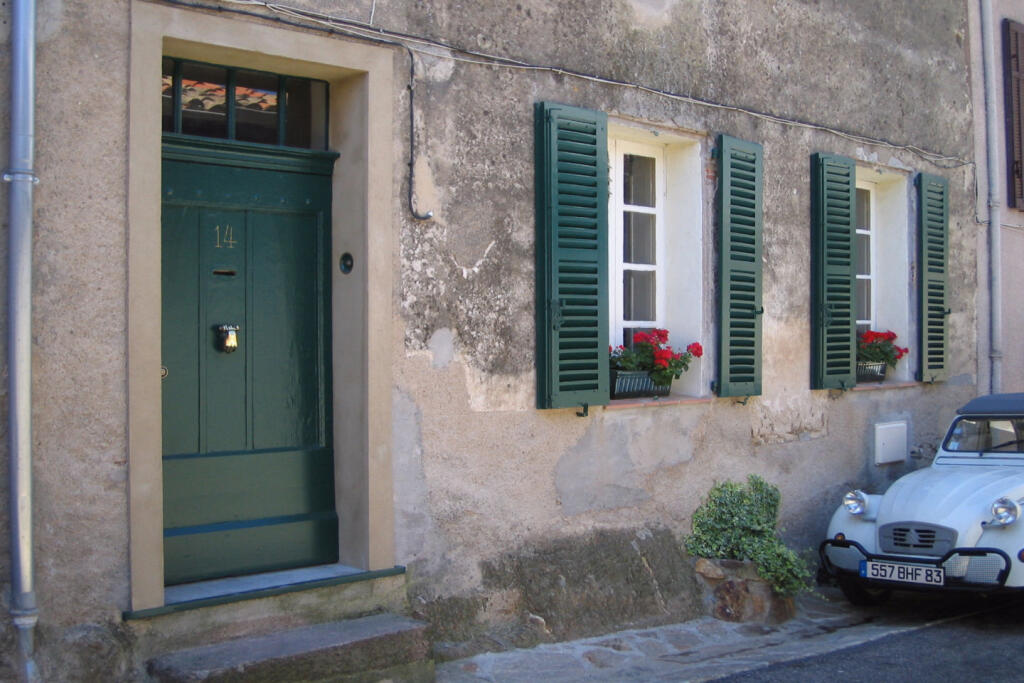 Main image of property: 83680 la-garde-freinet