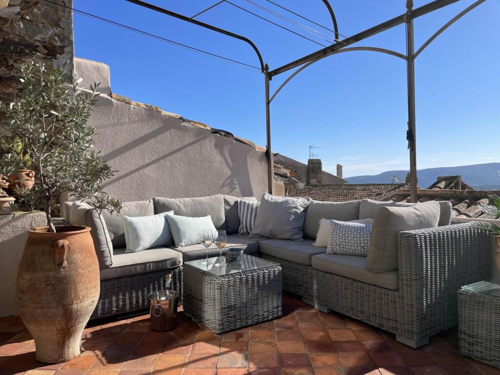 Main image of property: 83310 grimaud