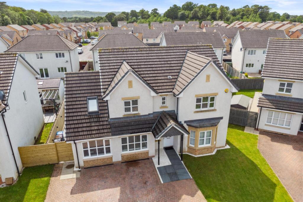 Main image of property: Oldbar Gate, Crookston, G53