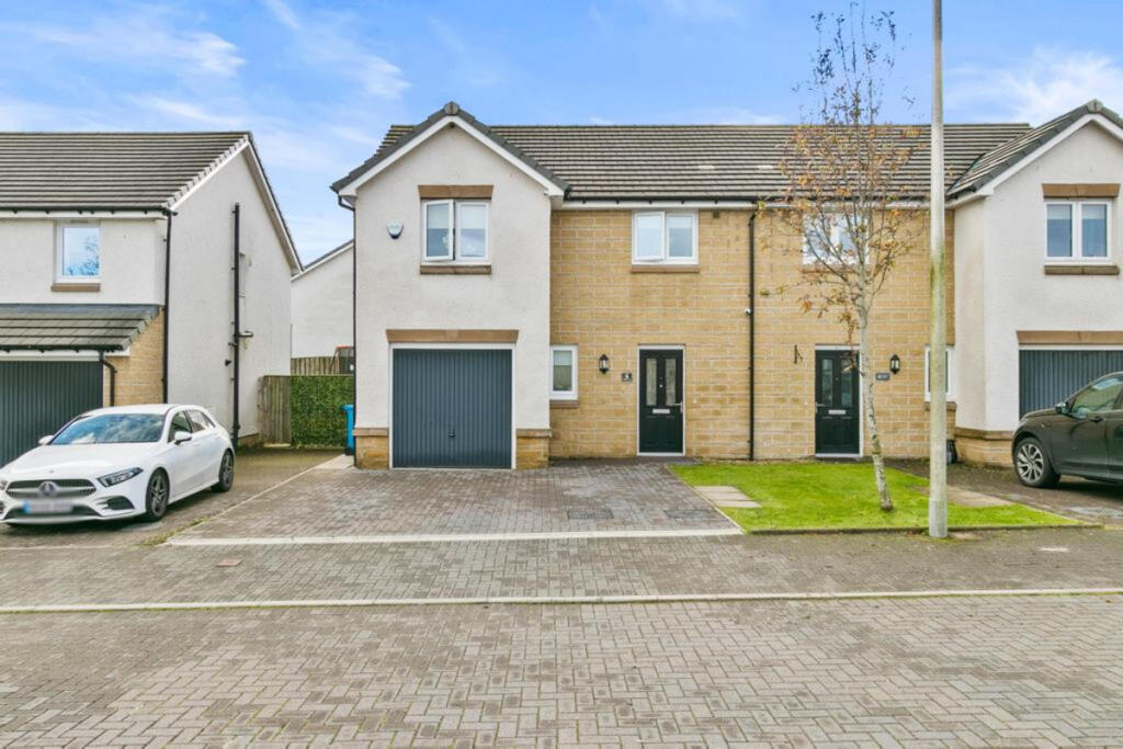 Main image of property: Sandray Place, Newton Mearns, G77