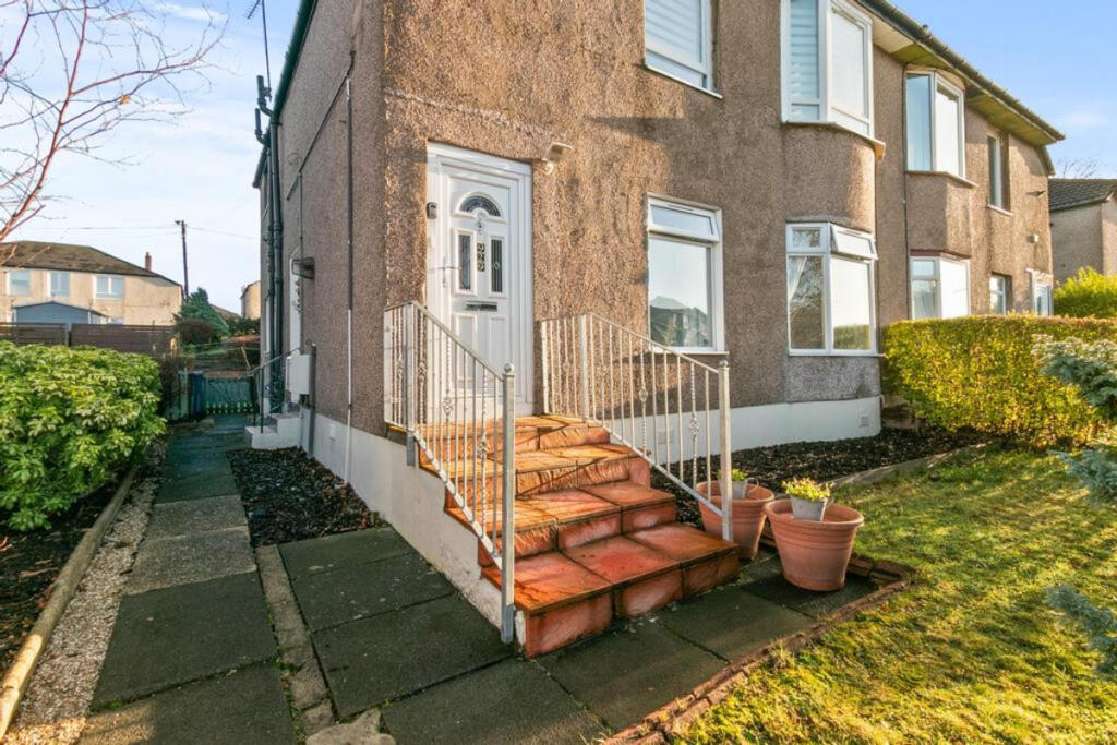 Main image of property: Aikenhead Road, King's Park, G44