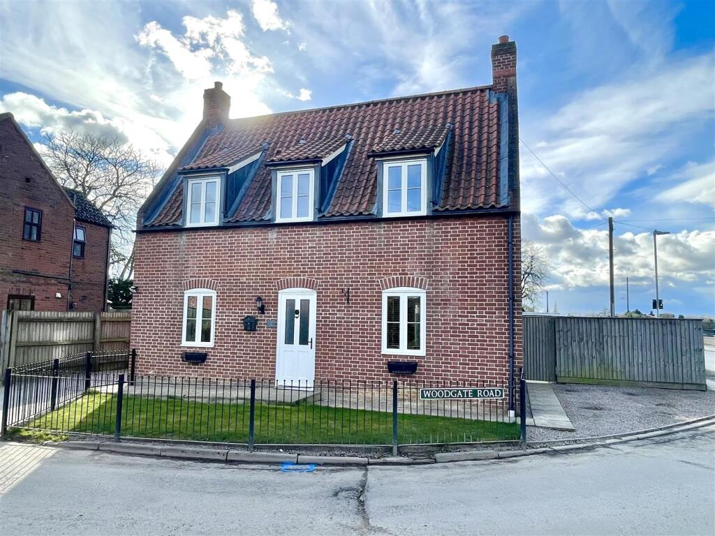 Main image of property: Woodgate Road, Moulton Chapel, Spalding