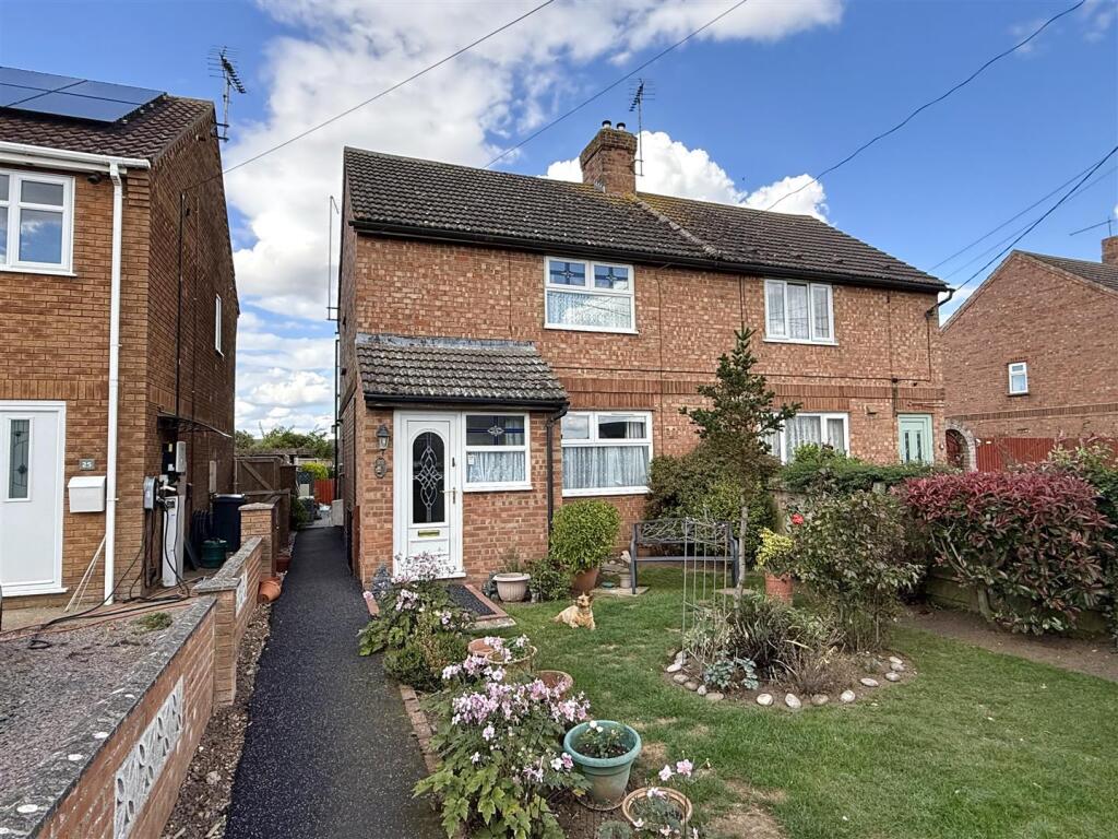 Main image of property: Bakestraw Gate, Moulton, Spalding