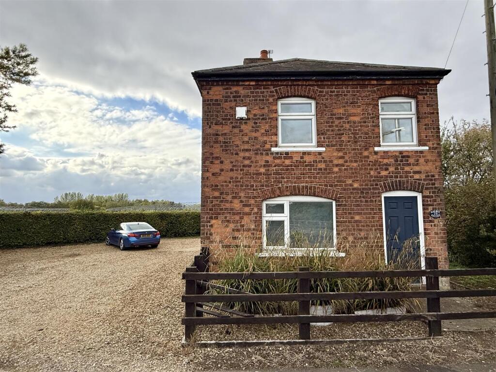 Main image of property: Blue Gowt Lane, Pinchbeck, Spalding
