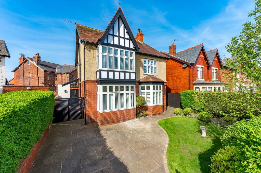 Main image of property: Blackpool Road, Lytham St. Annes, FY8