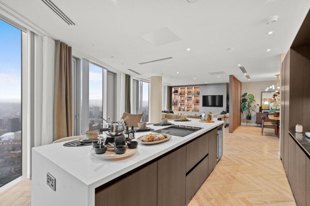 Main image of property: The Penthouse, Three60, Deansgate, Manchester