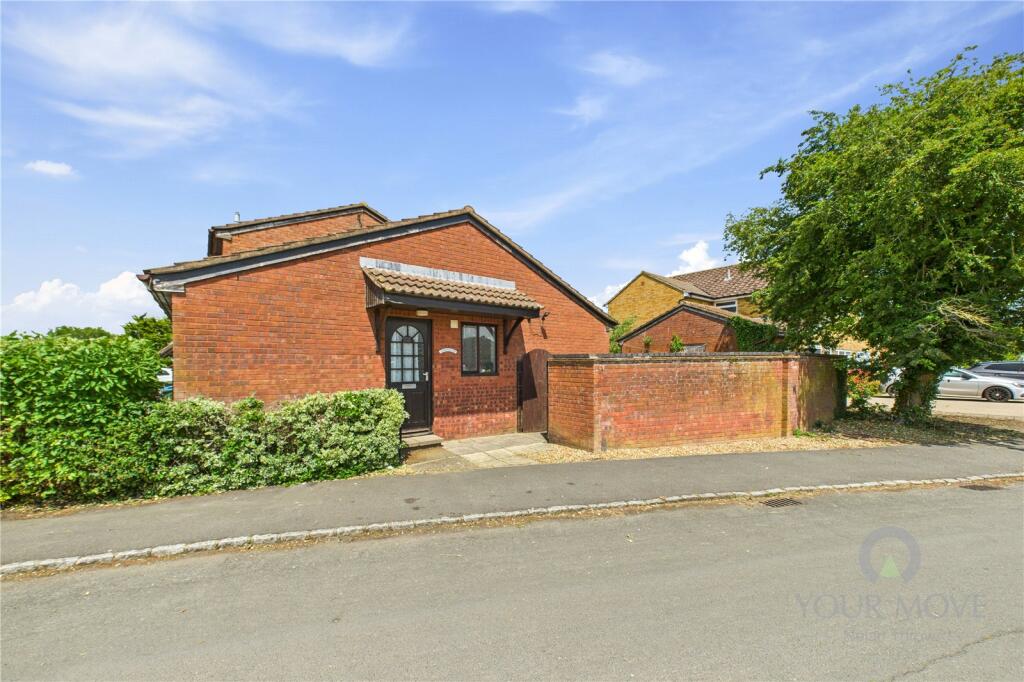 Main image of property: Springfields Close, Padbury, Buckingham, Buckinghamshire, MK18