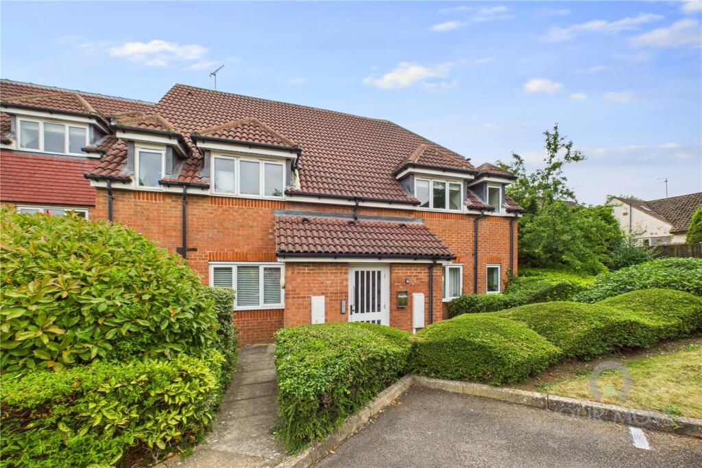 Main image of property: Lenborough Road, Buckingham, Buckinghamshire, MK18