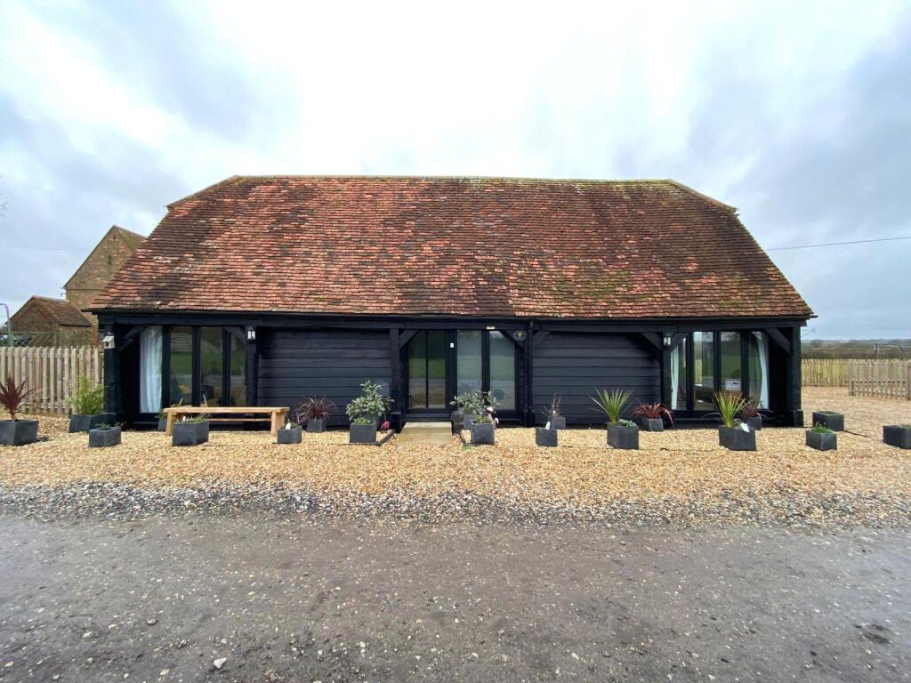 Main image of property: Calvert Road, Steeple Claydon, Buckingham, Buckinghamshire, MK18
