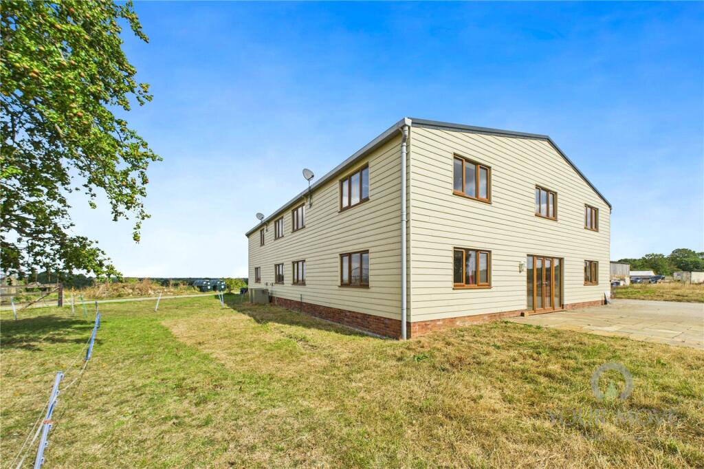 Main image of property: Preston Road, Gawcott, Buckingham, Buckinghamshire, MK18