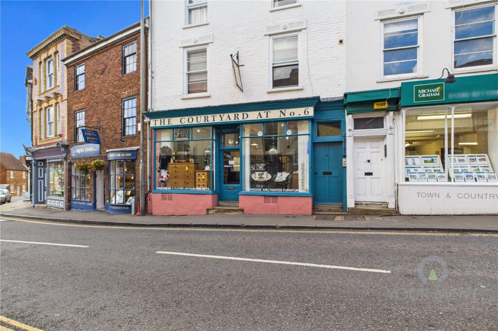 Main image of property: Bridge Street, Buckingham, Buckinghamshire, MK18