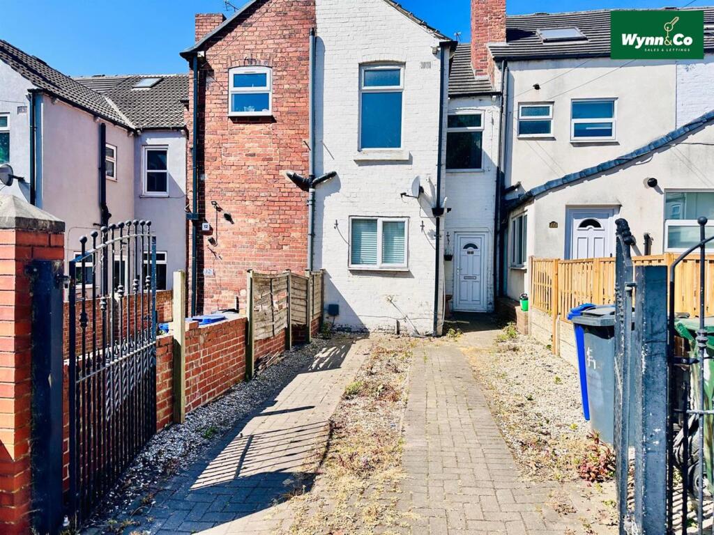 Main image of property: Dove Hill, Royston, Barnsley