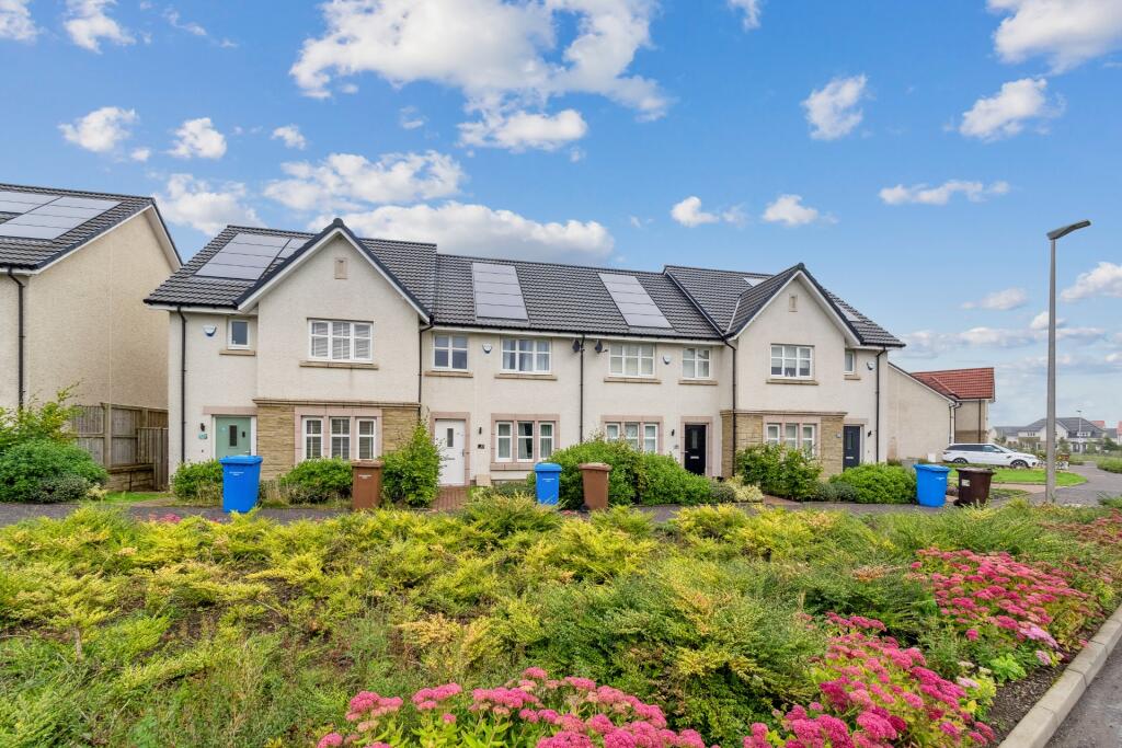 Main image of property: Raeside Grove, Newton Mearns, Glasgow, G77 5GQ