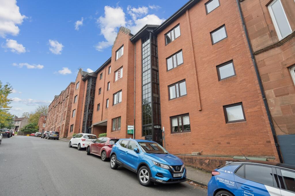 Main image of property: Brunton Street 3-1, Cathcart, Glasgow, G44 3DU