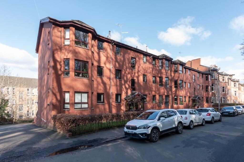 Main image of property: Camphill Avenue , Flat 1-2, Shawlands, Scotland, G41 3DU
