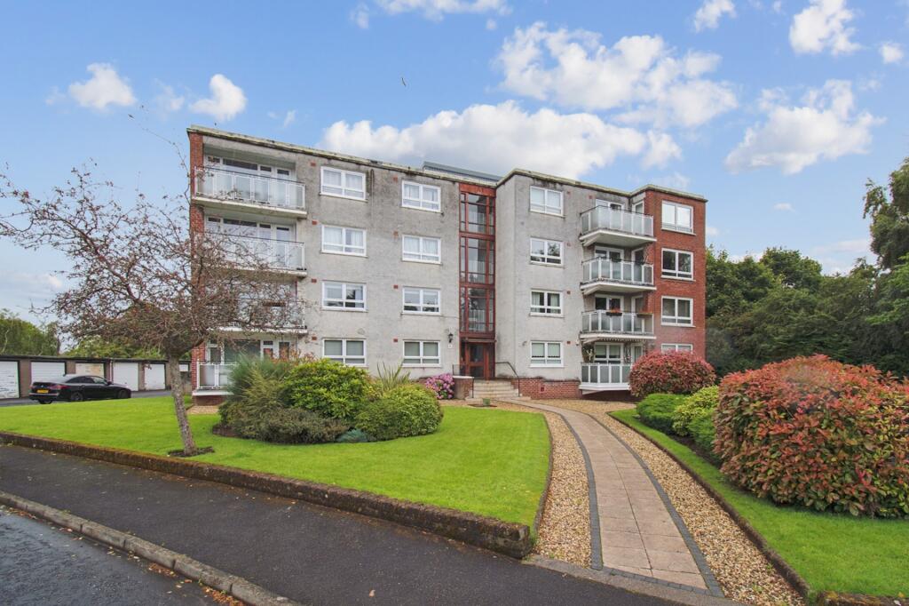 Main image of property: Terregles Crescent, Flat 2-1, Pollokshields, Glasgow, G41 4RL