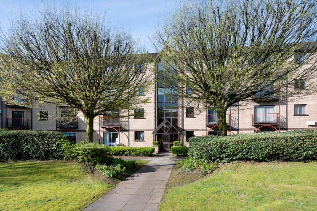 Main image of property: Riverview Drive, Flat 1/1, Kinning Park, Glasgow, G5 8EU