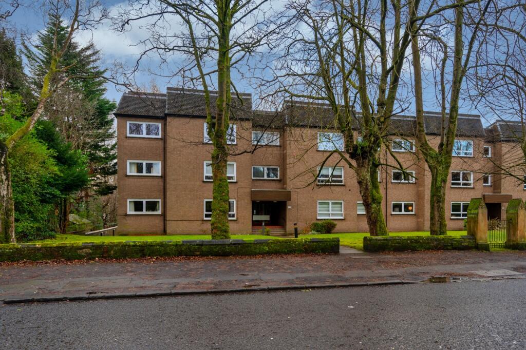 Main image of property: Nithsdale Road, Flat 2/2, Glasgow, Scotland, G41 5EX