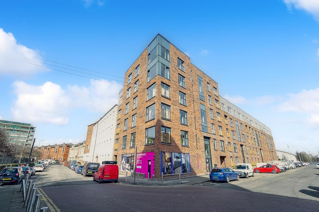 Main image of property: Commercial Road, Flat 5-2, Gorbals, Glasgow , G5 0ET