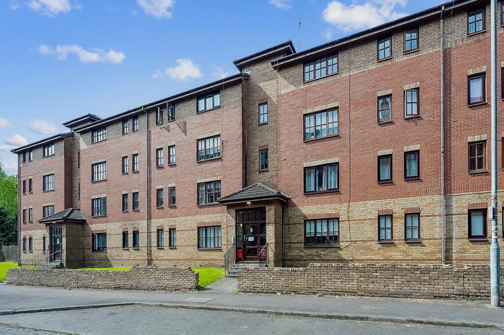 Main image of property: Greenlaw Road, Flat 3/2, Yoker, Glasgow, G14 0PG