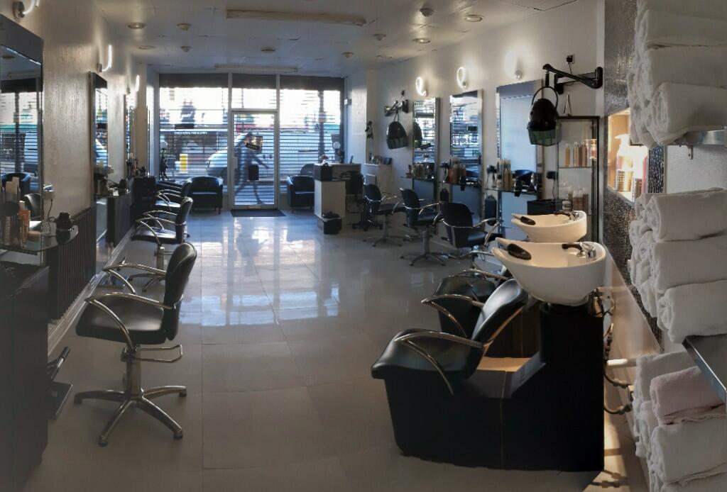Main image of property: Green Lanes, London, N13