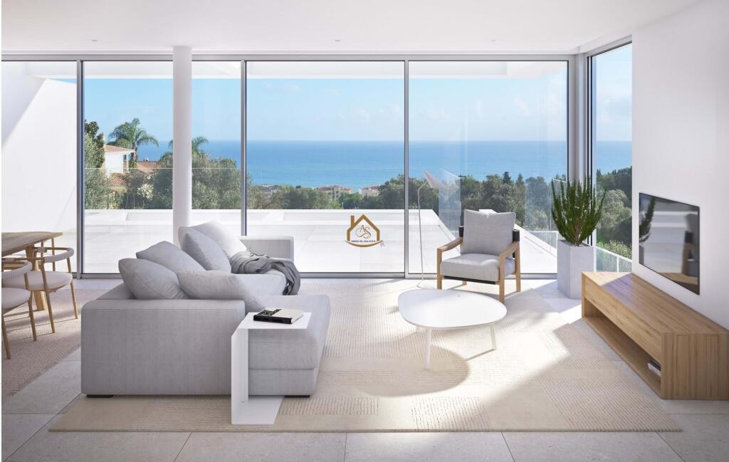 Main image of property: Algarve, Praia da Luz