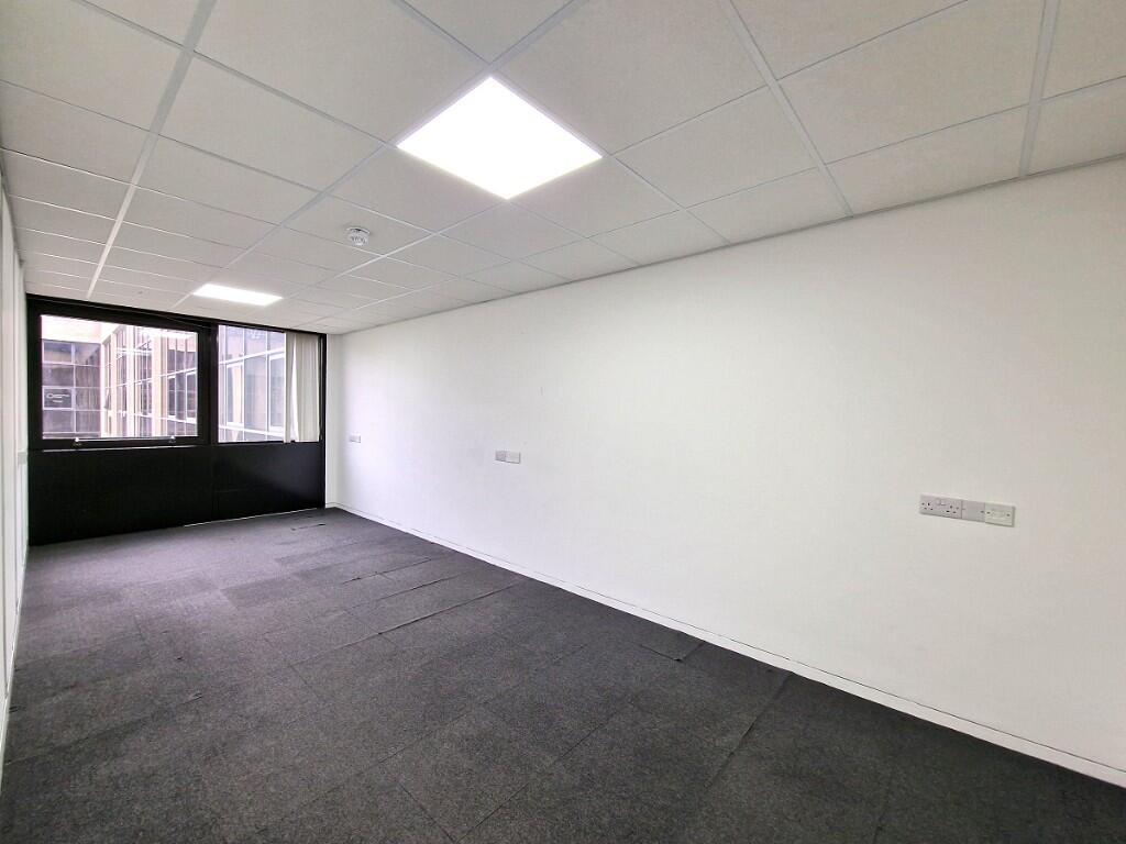 Main image of property: Upper Fifth Street, Milton Keynes, Buckinghamshire, MK9