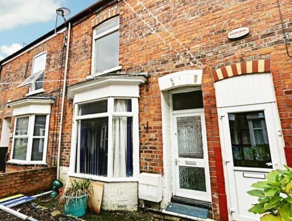 Main image of property: 3 Roseberry Avenue, Newland Avenue, Hull, North Humberside, HU5 2NL