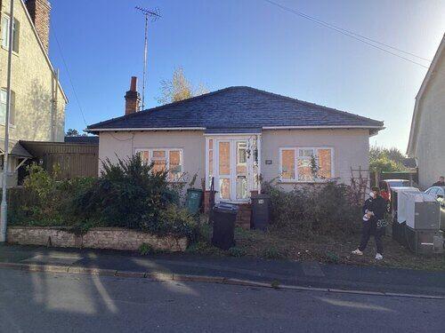 Main image of property: 27 Mason Close, Redditch, Worcestershire, B97 5DF