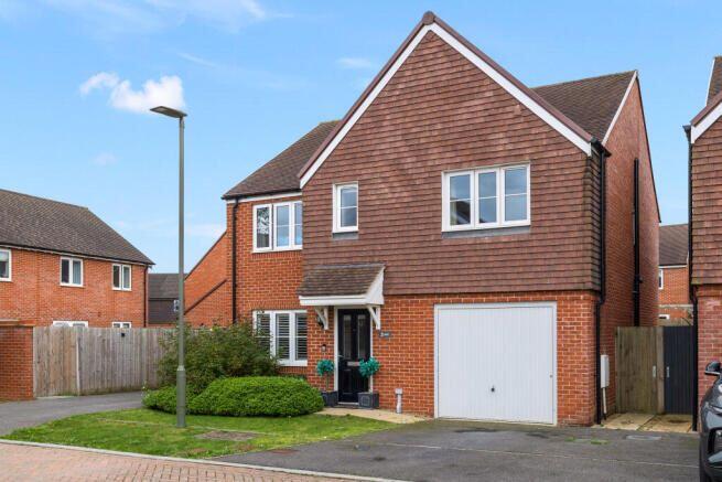 Main image of property: 3 Woodhouse Field Lane, Horley, West Sussex, RH6 8NY