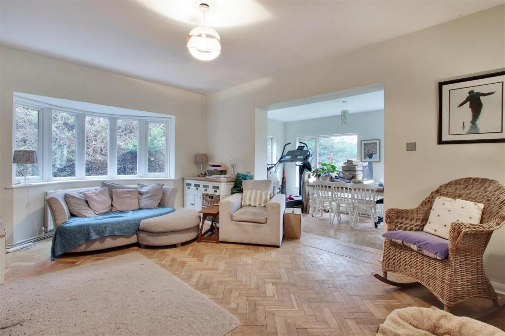 Additional property image - Court Road, Orpington, Kent, BR6 9DF