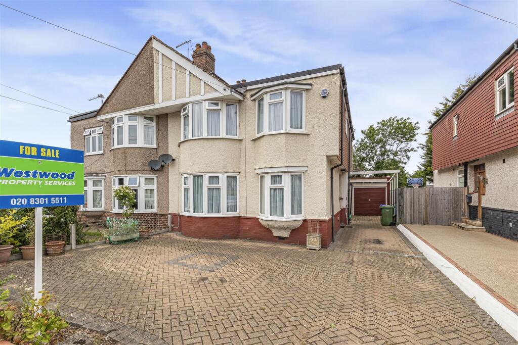 Main image of property: Canterbury Avenue, Sidcup, DA15 9AZ