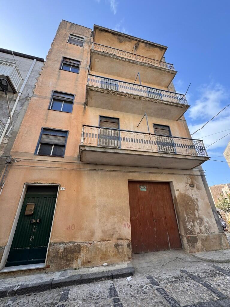 Main image of property: Mussomeli, Caltanissetta, Sicily