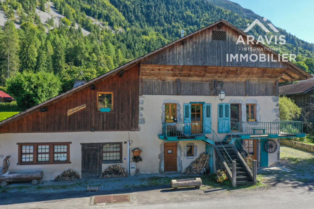 Main image of property: 74130 le-petit-bornand-les-glieres