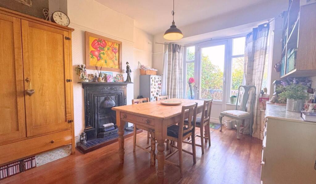 Main image of property: Ankerdine Crescent, London