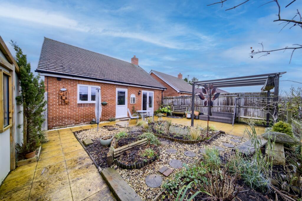 Additional property image - Perry Orchard, Long Marston, Stratford-Upon-Avon, Warwickshire, CV37