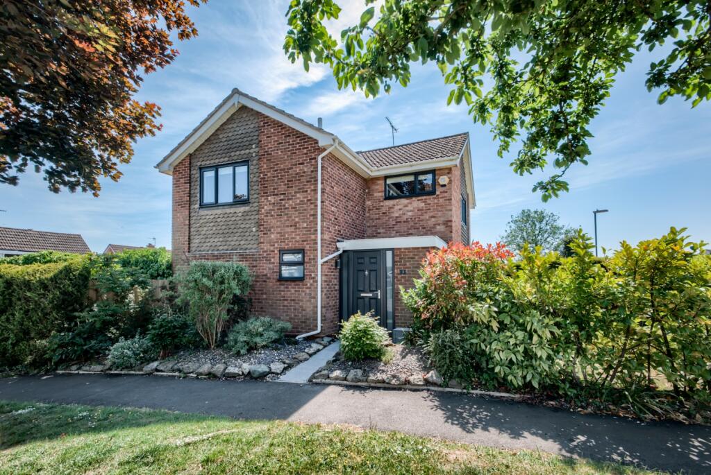 Main image of property: Sevincott Close, Stratford-upon-Avon, Warwickshire, CV37