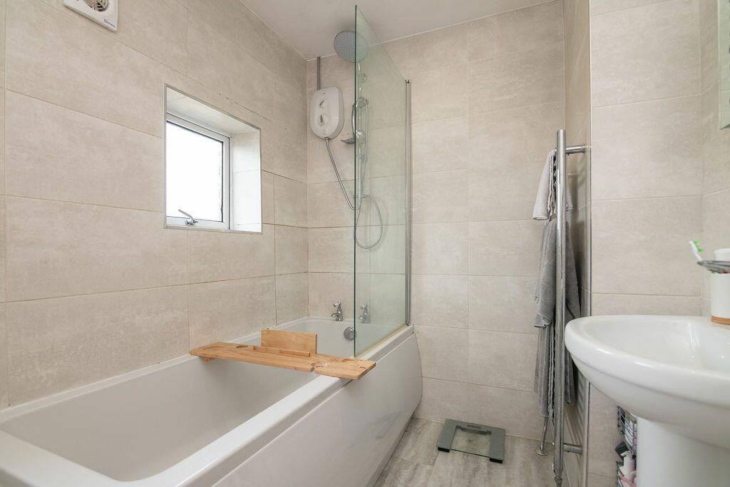 Additional property image - Greenlands Avenue, Redditch, B98 7PY